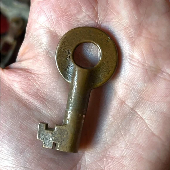 Vintage E.T. Fraim Padlock with Key **Works** Scarce Collectible - Picture 6 of 14